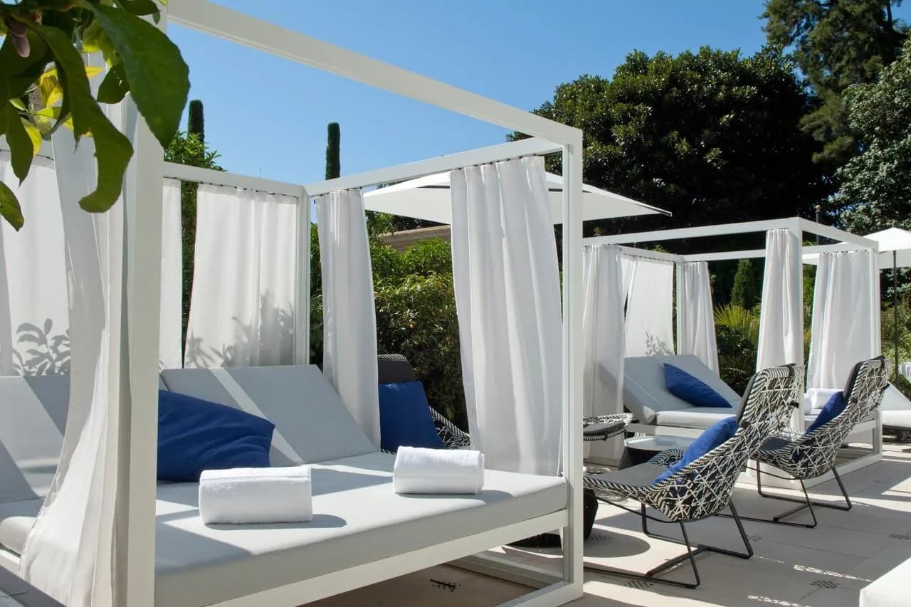 Private Cabana