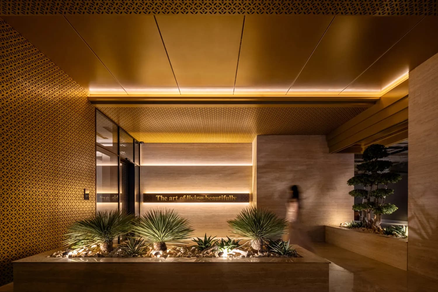 Flamingo LUX lobby