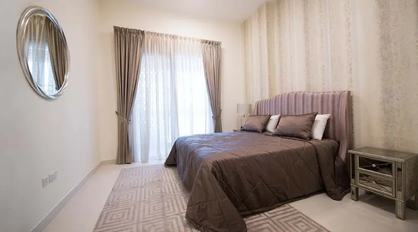 Janayen Avenue interior