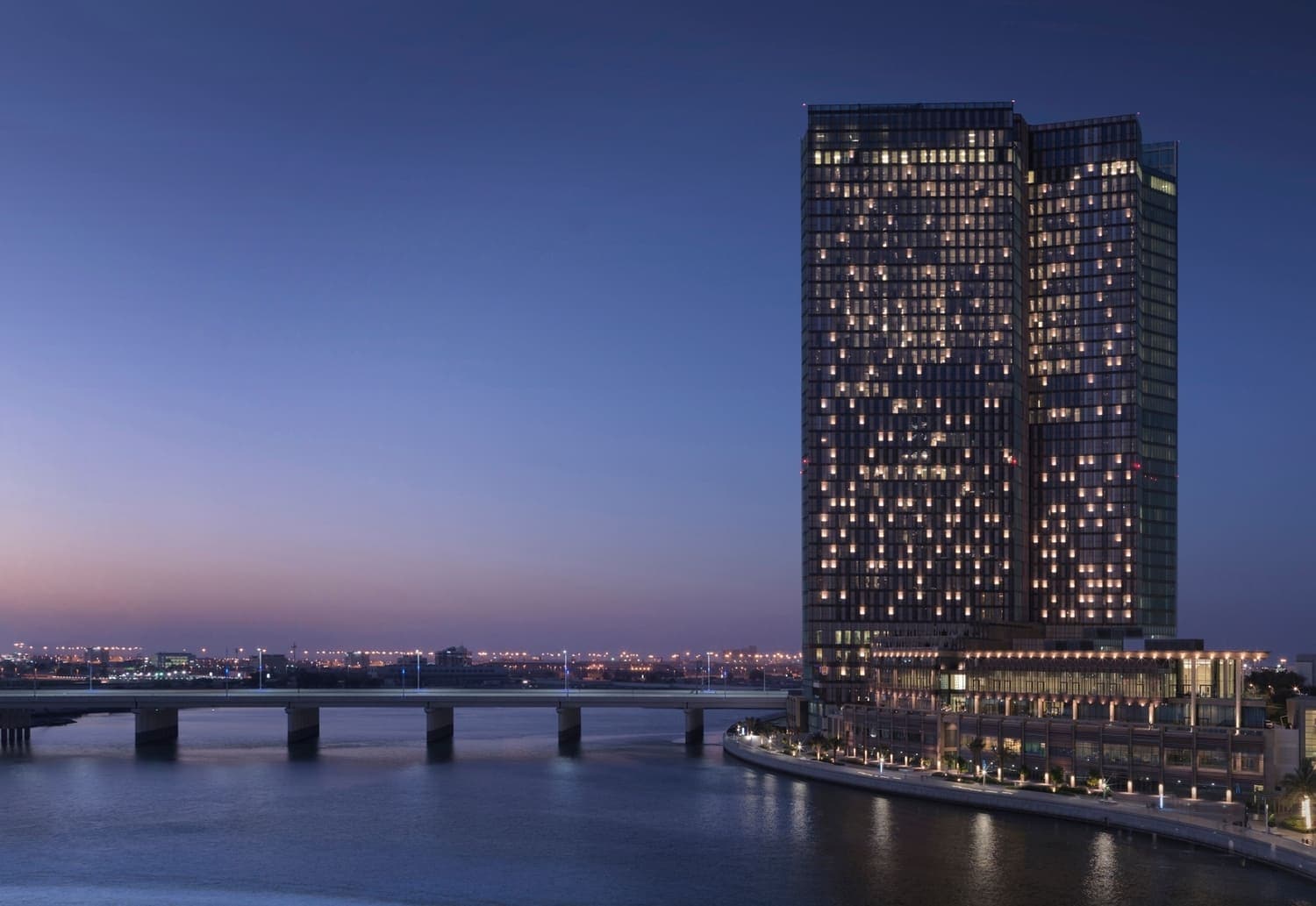 Four Seasons Private Residences Abu Dhabi at At Al Maryah Island architecture