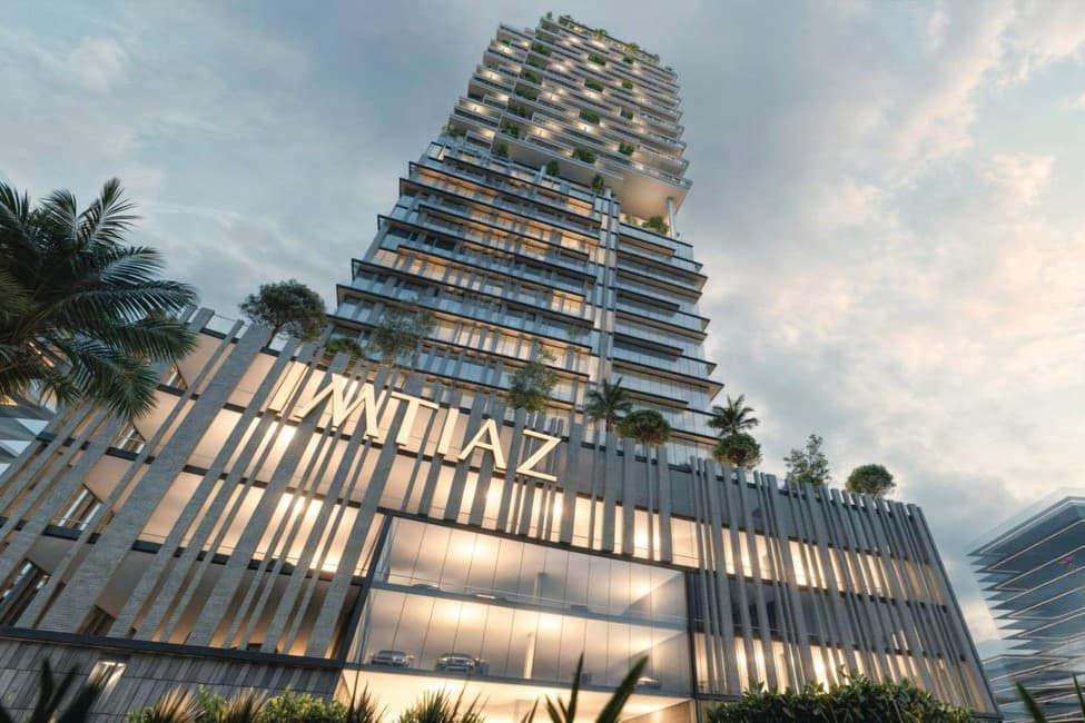 Cove Boulevard architecture