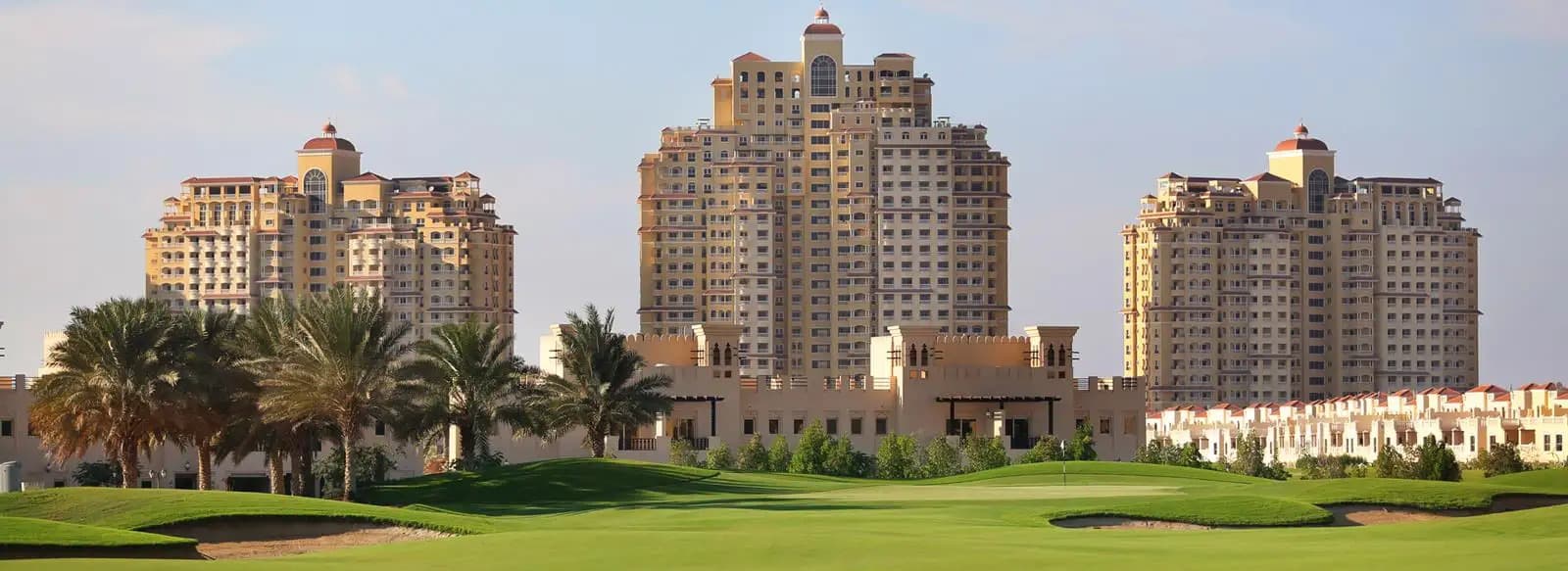 The Royal Breeze Residences architecture