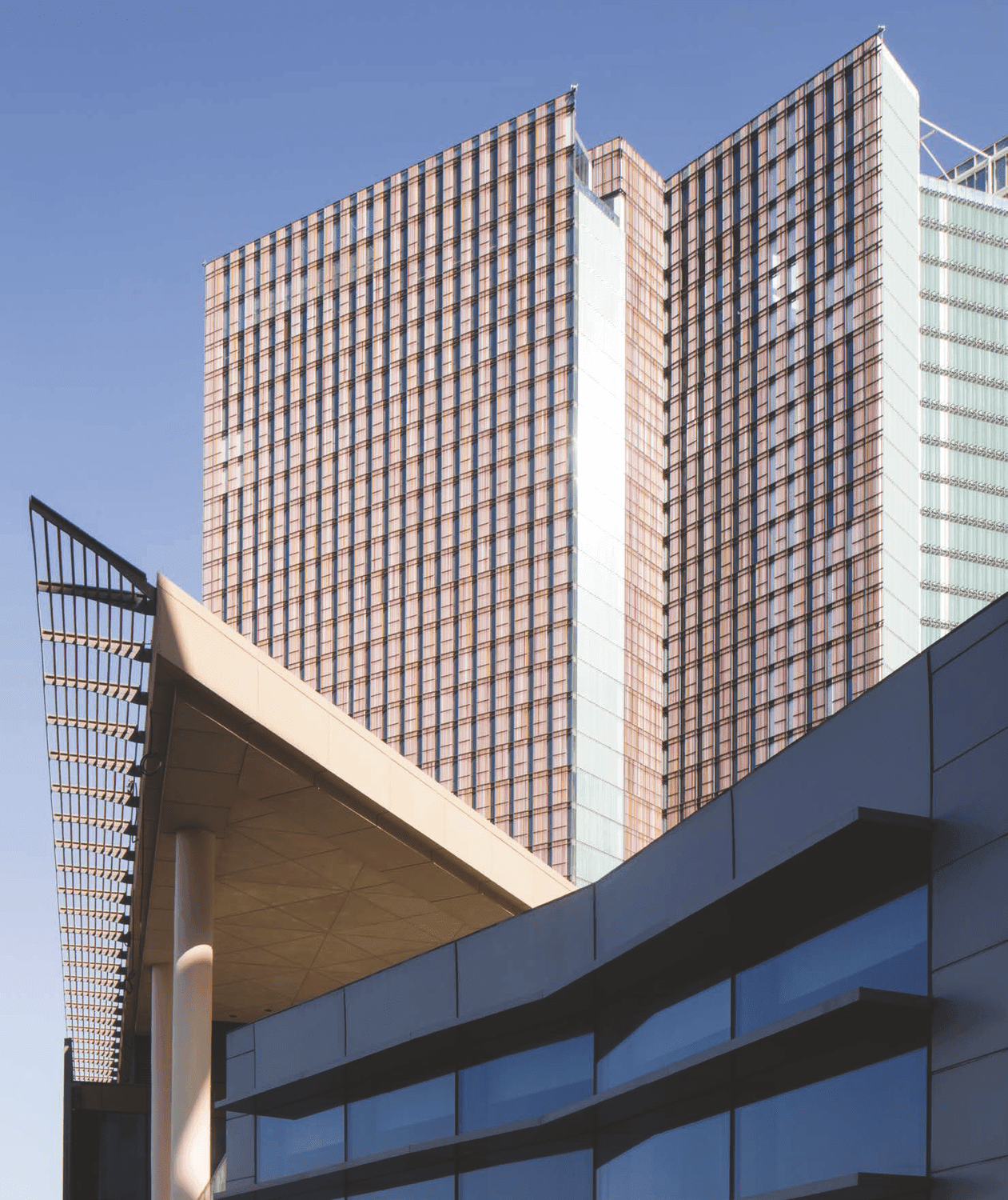 Four Seasons Private Residences Abu Dhabi at At Al Maryah Island architecture