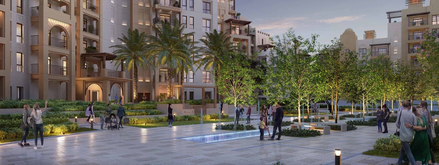 Expansive Courtyards